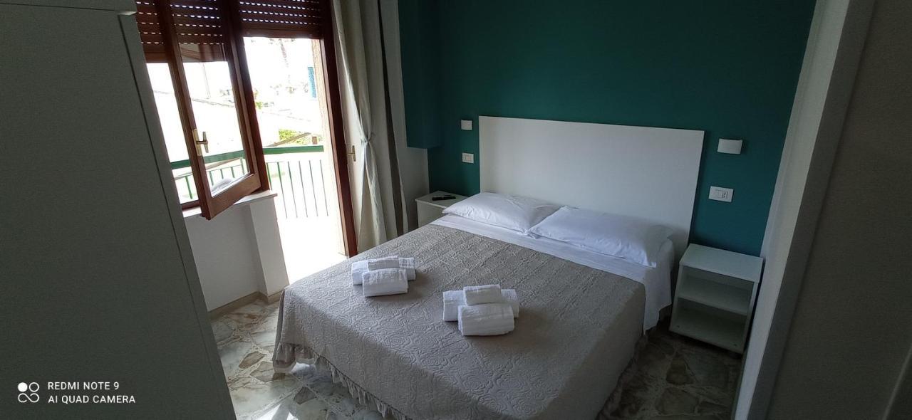 Bed and Breakfast Ad Un Passo Dal Mare Praia a Mare Exterior foto