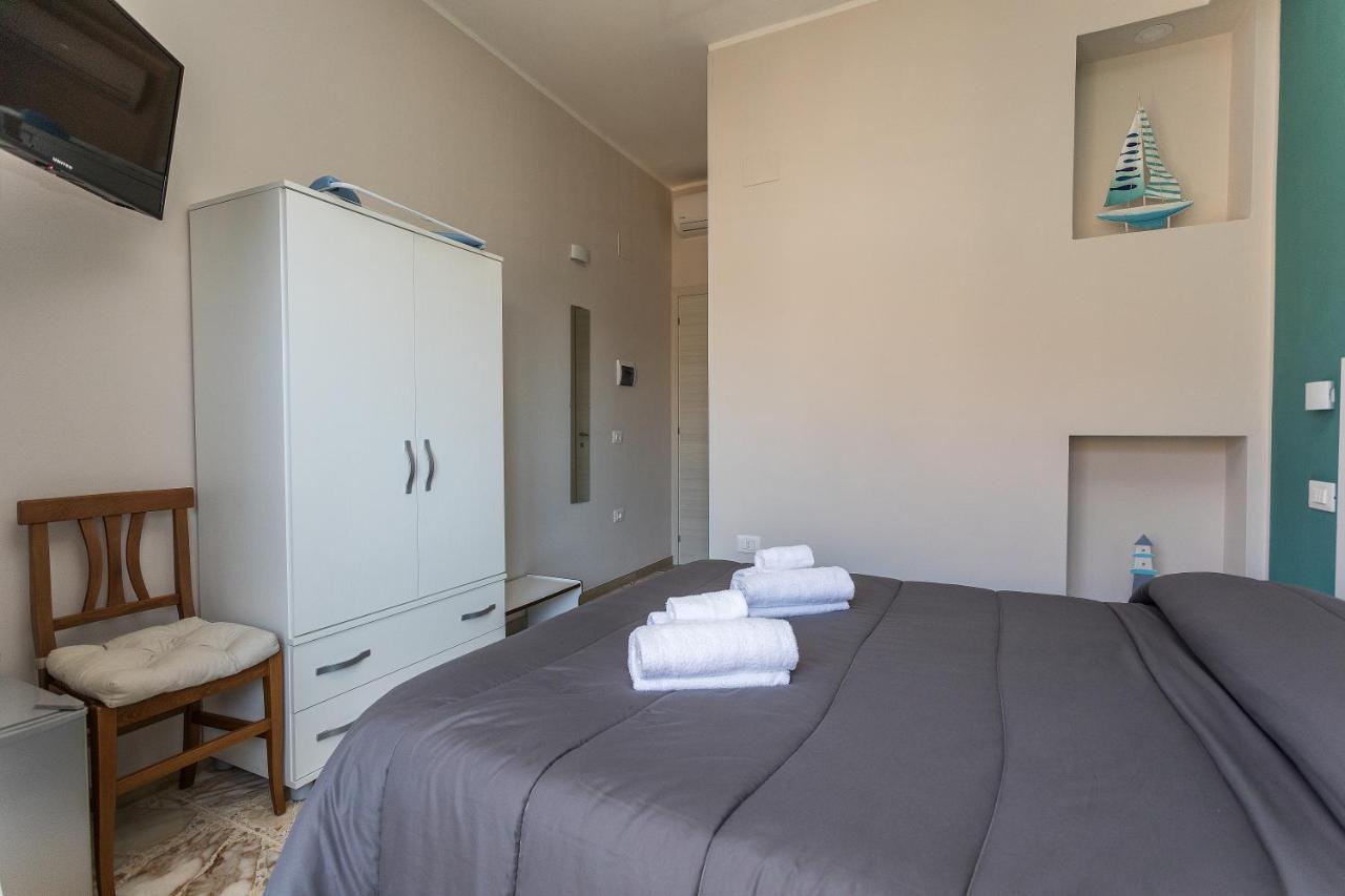 Bed and Breakfast Ad Un Passo Dal Mare Praia a Mare Exterior foto