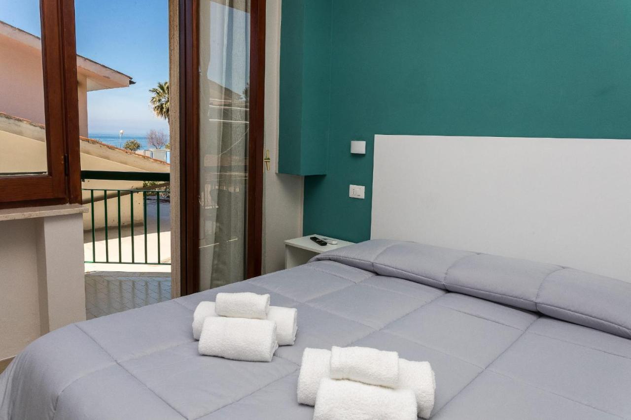 Bed and Breakfast Ad Un Passo Dal Mare Praia a Mare Exterior foto